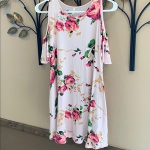 Floral cold shoulder dress with pockets